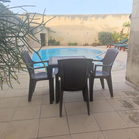 Razzett Ziffa Prázdninový dům Victoria