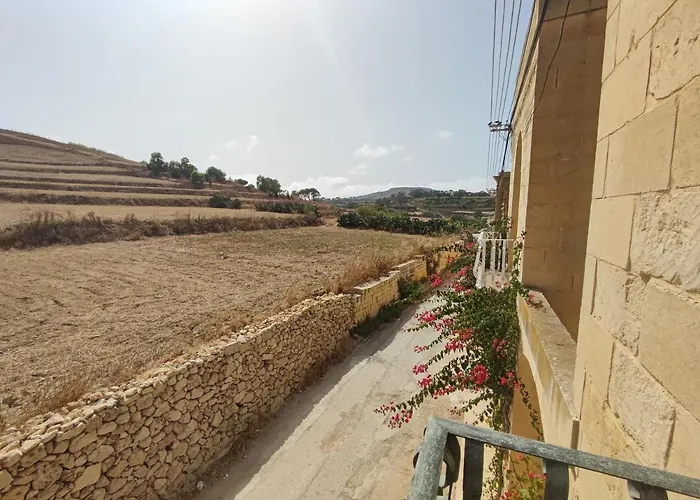 Razzett Ziffa Feriehus *