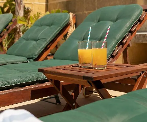 Razzett Ziffa Victoria